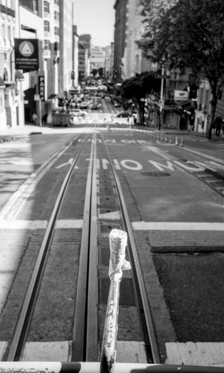 Cable Car - The Handle Le Tramway - La poignée