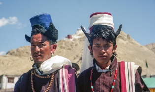 Ladakh Festival - Curved hats 