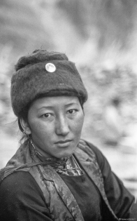 Cha Village - Young lady 